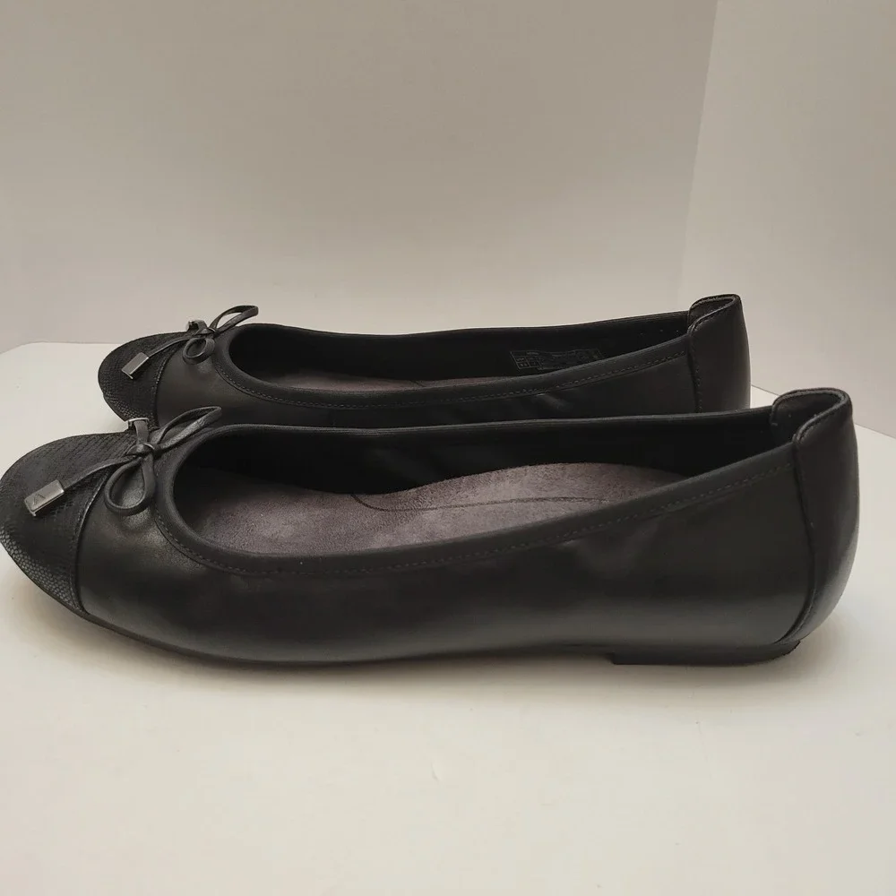 Vionic Minna Ballet Flats Women's Size 9.5‎ Flexible Black Leather Slip On Shoes